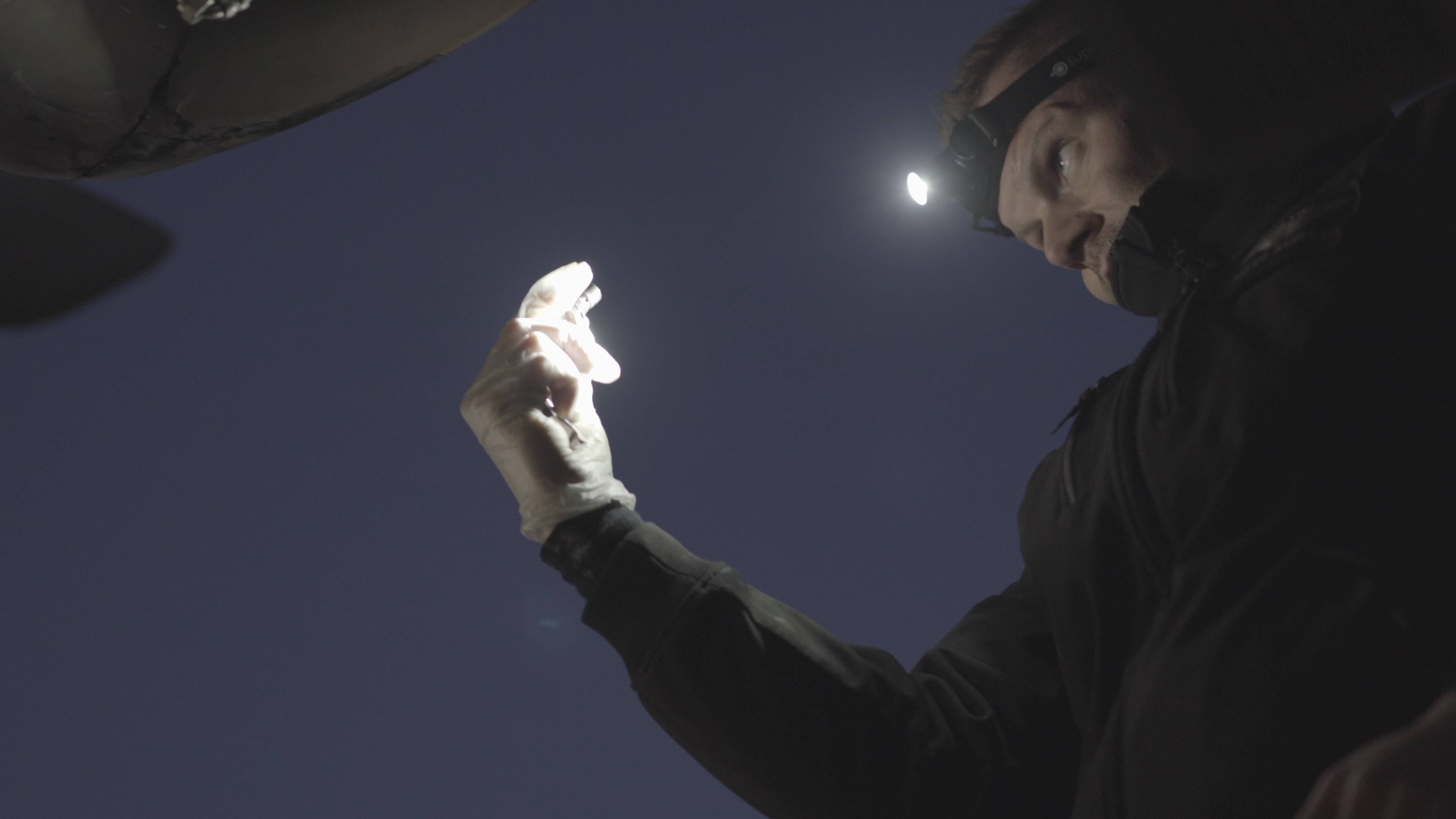 seaplane mechanic 20 Flight mechanic inspecting seaplane before take off using the V3pro rechargeable headlamp