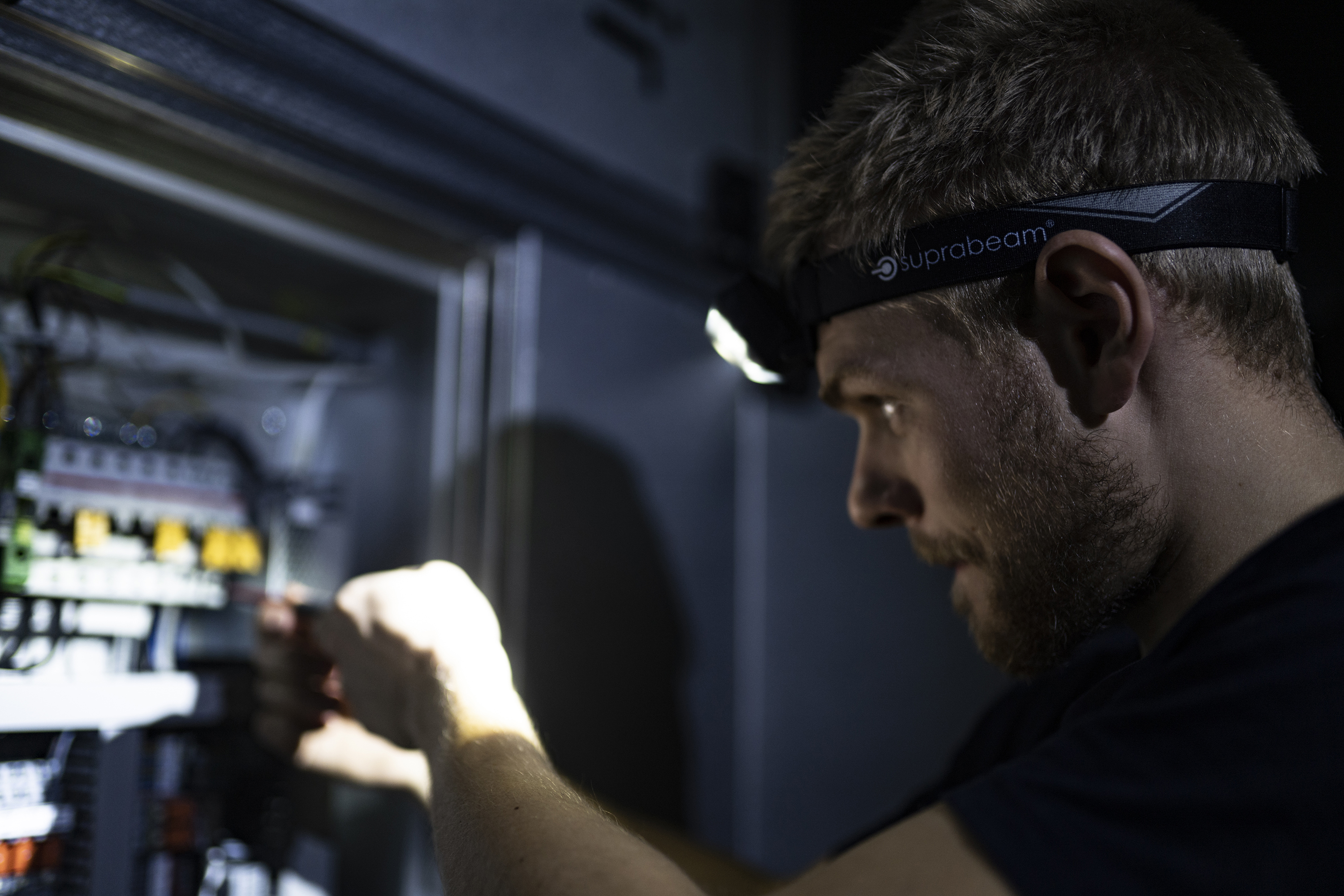 Electrician_12