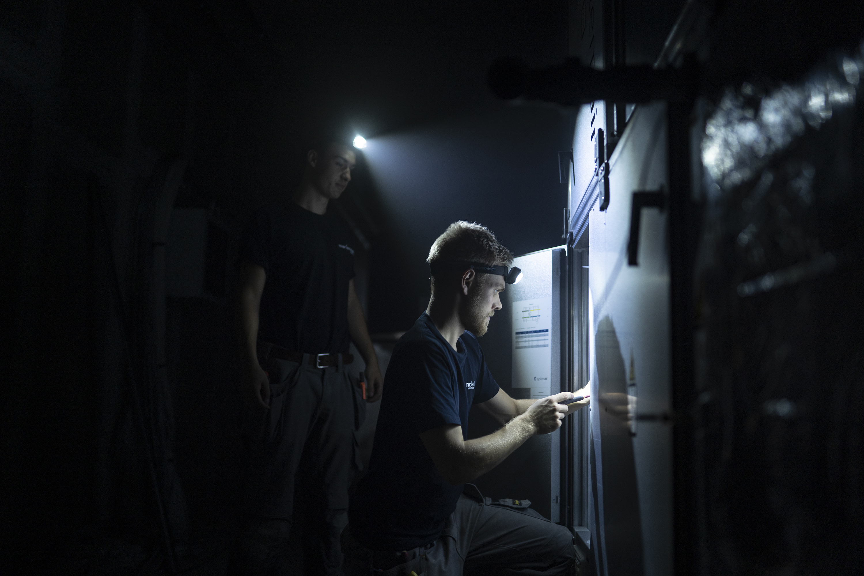 Electrician_3 Suprabeam electrician