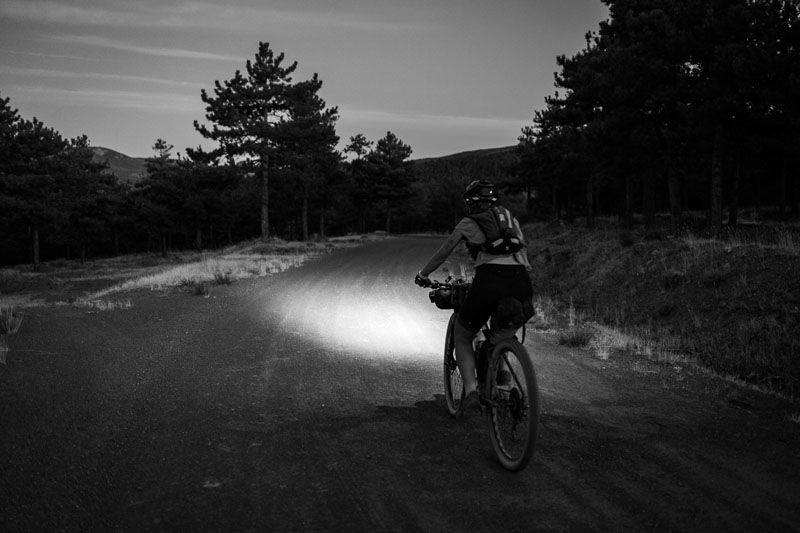 badlands_10 Lucie riding at night